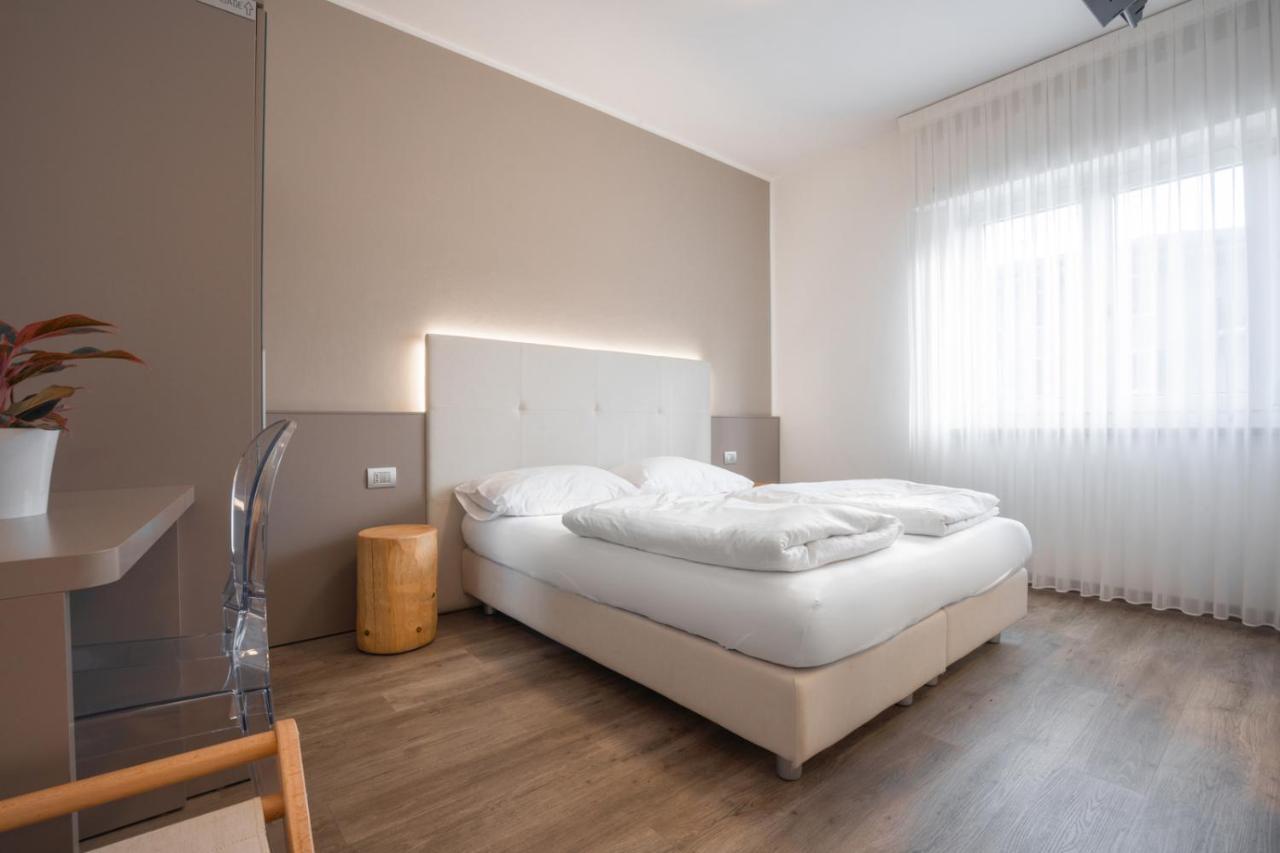 Hotel Rolly Ρίβα ντελ Γκάρντα Εξωτερικό φωτογραφία